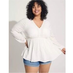 New Torrid Babydoll Eyelet Top